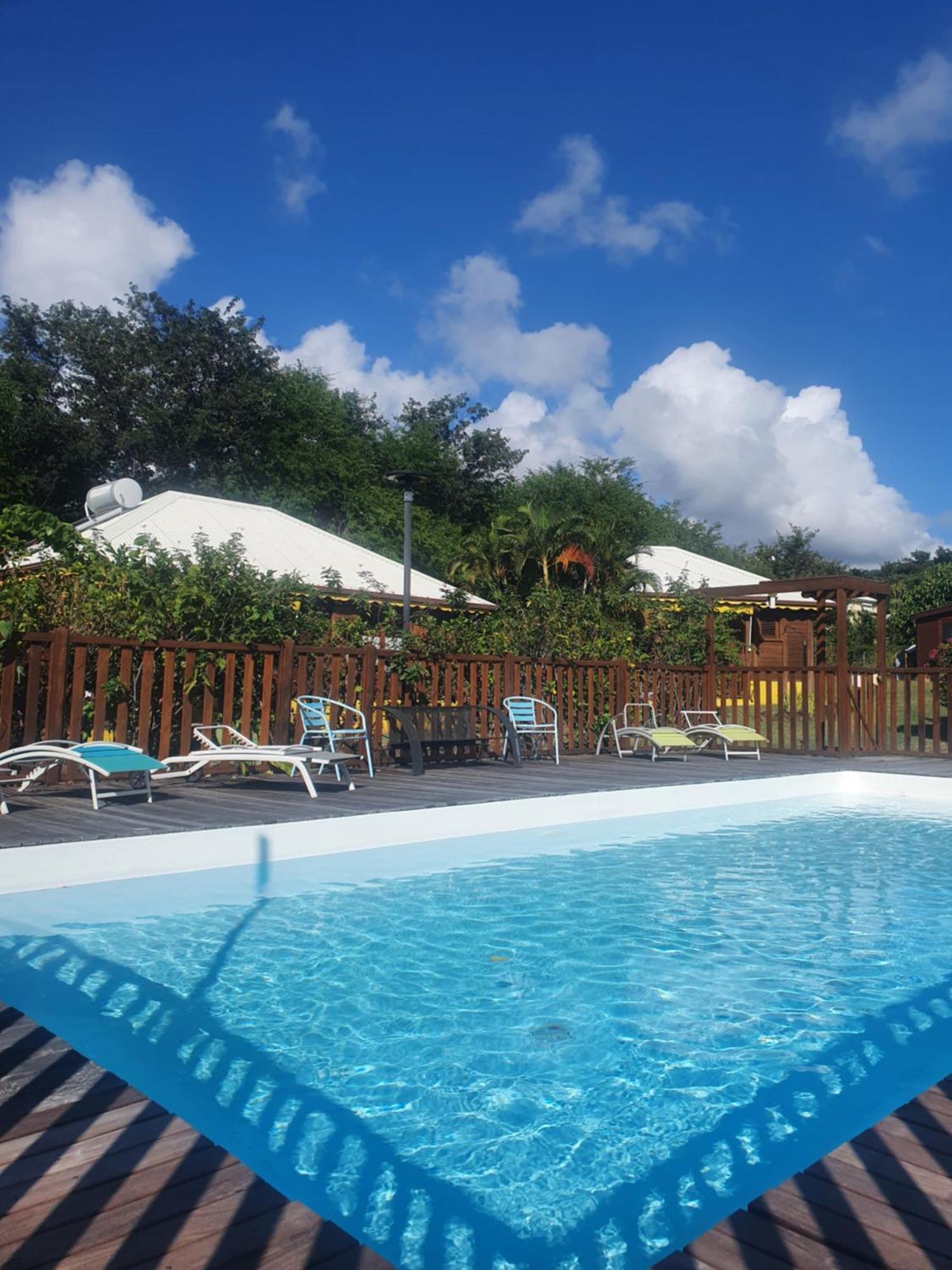 Cottage La Pointe Marine דסהייס מראה חיצוני תמונה